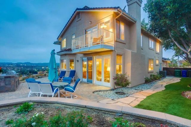 7046 Via Ostiones, Carlsbad, CA 92009