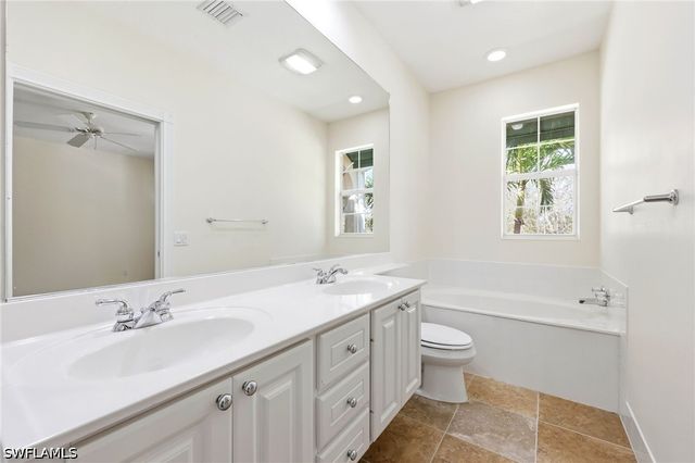 8108 Josefa WAY, Naples, FL 34114