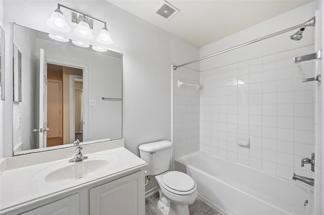 2939 Hackamore Hollow Lane, Houston, TX 77014