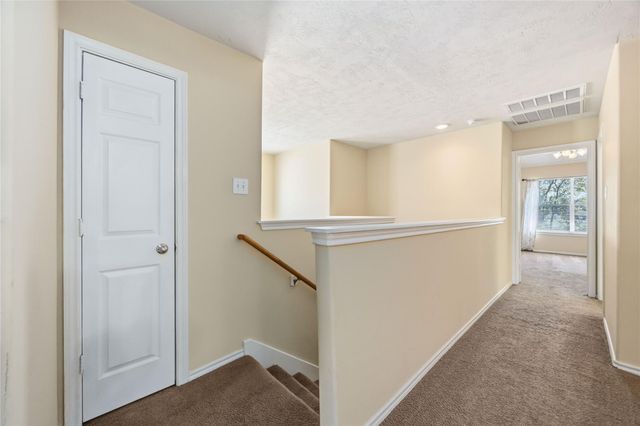 2939 Hackamore Hollow Lane, Houston, TX 77014