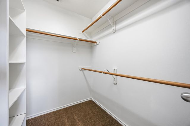 2939 Hackamore Hollow Lane, Houston, TX 77014