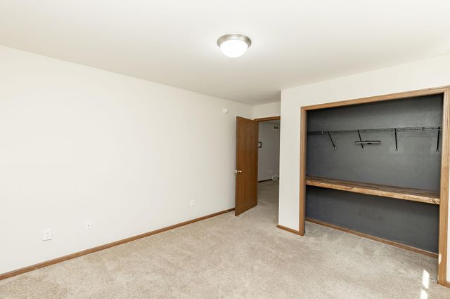 4017 9th Street S, Moorhead, MN 56560