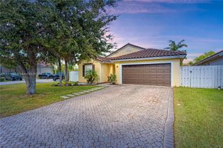 13529 SW 144th Ter, Miami, FL 33186