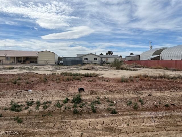 1710 South Zelzah Avenue, Pahrump, NV 89048