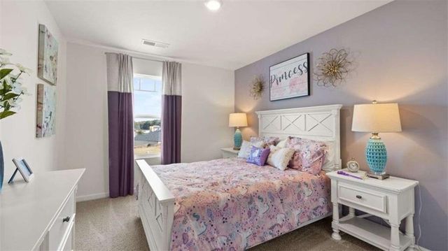 5 Woodbrook Trail, Newnan, GA 30265