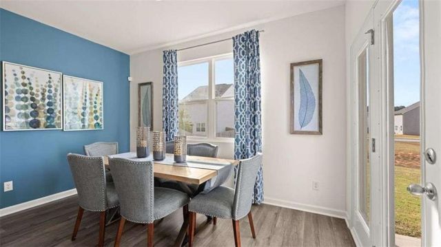 5 Woodbrook Trail, Newnan, GA 30265