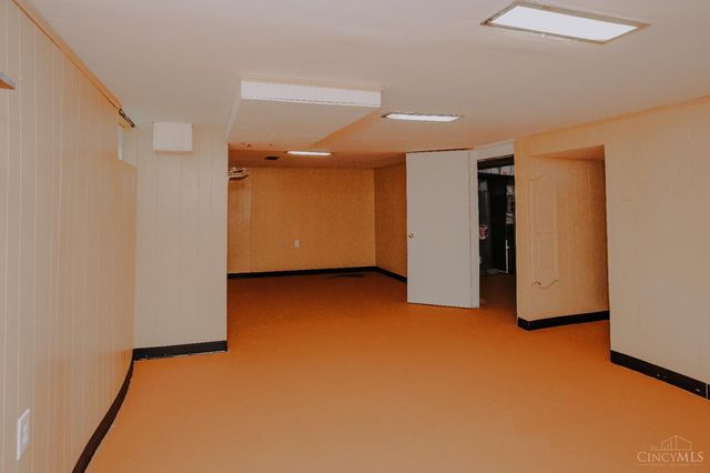 570 Harrison Avenue, Hamilton, OH 45013