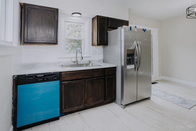 570 Harrison Avenue, Hamilton, OH 45013