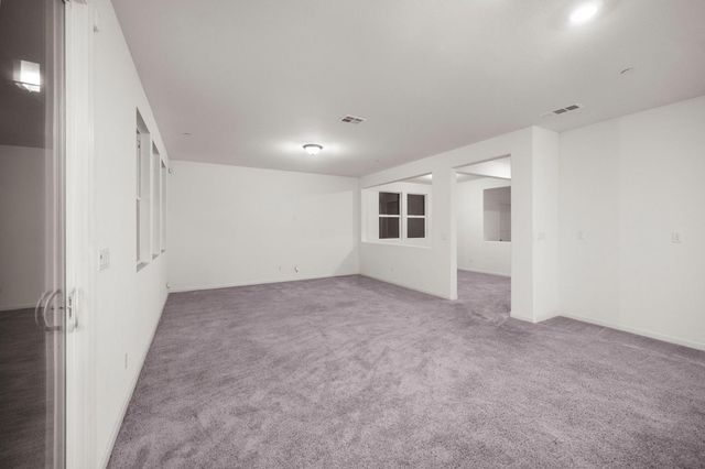 109 Pilato Dr, Stockton, CA 95209