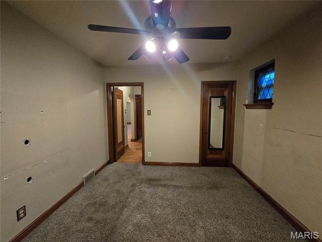 4939 Lisette Avenue, St Louis, MO 63109