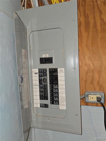 4939 Lisette Avenue, St Louis, MO 63109