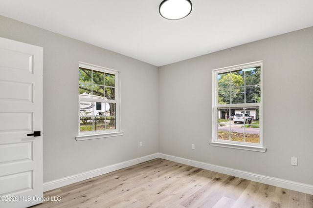 3706 Devonshire Drive, Moss Point, MS 39563