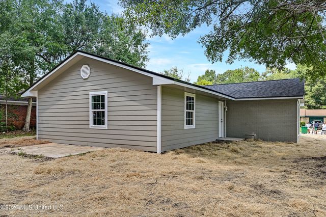 3706 Devonshire Drive, Moss Point, MS 39563
