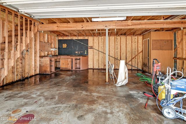 3706 Devonshire Drive, Moss Point, MS 39563