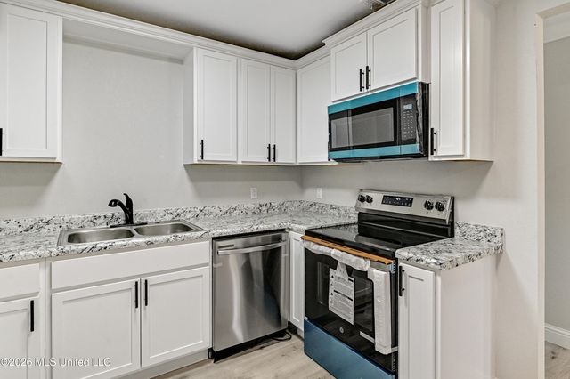 3706 Devonshire Drive, Moss Point, MS 39563