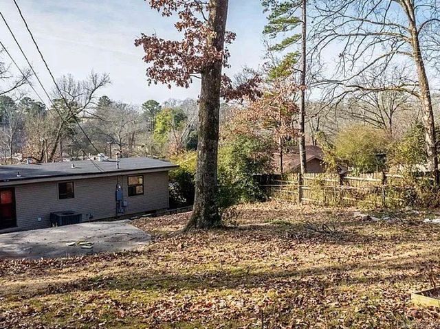 64 S Meadowcliff Dr, Little Rock, AR 72209