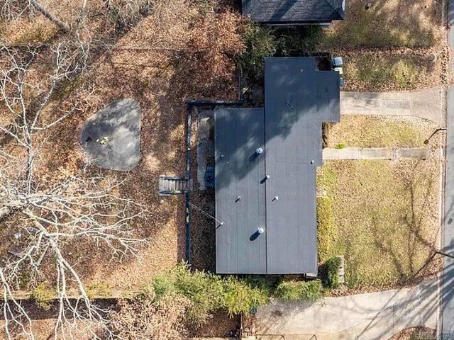 64 S Meadowcliff Dr, Little Rock, AR 72209