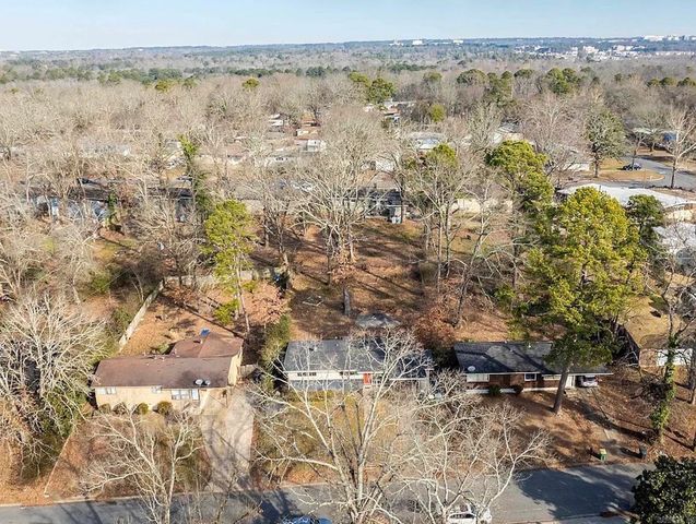 64 S Meadowcliff Dr, Little Rock, AR 72209