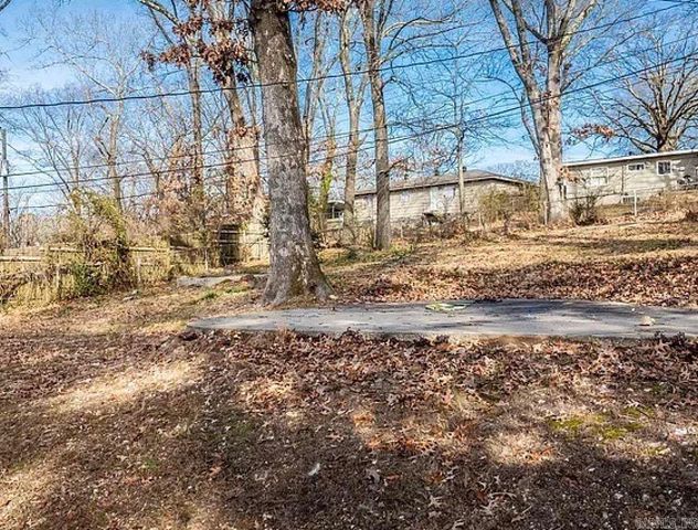 64 S Meadowcliff Dr, Little Rock, AR 72209