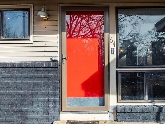 64 S Meadowcliff Dr, Little Rock, AR 72209