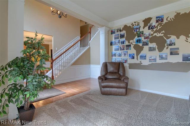 59318 Peters Barn Drive, South Lyon, MI 48178