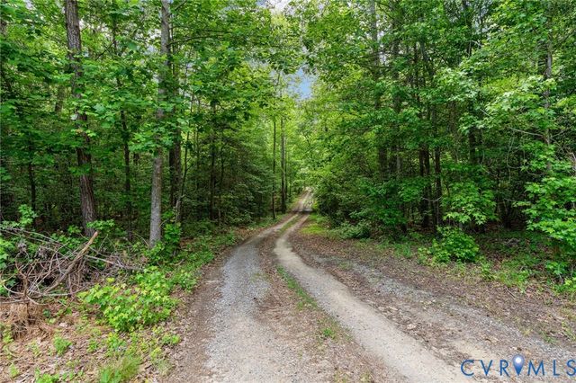 5880 Bilmar Ln, Charles City, VA 23030