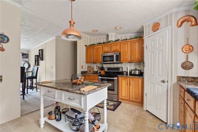 5880 Bilmar Ln, Charles City, VA 23030
