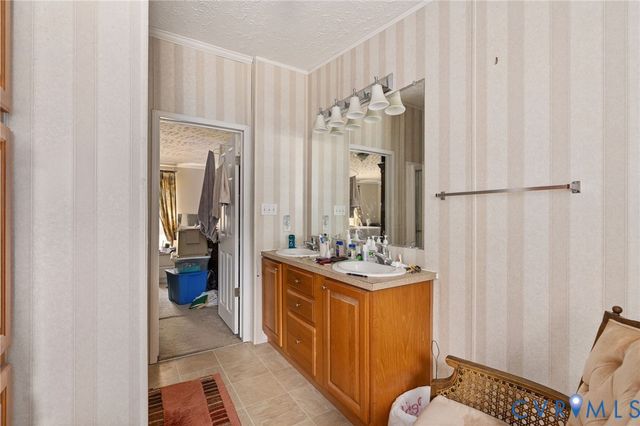 5880 Bilmar Ln, Charles City, VA 23030