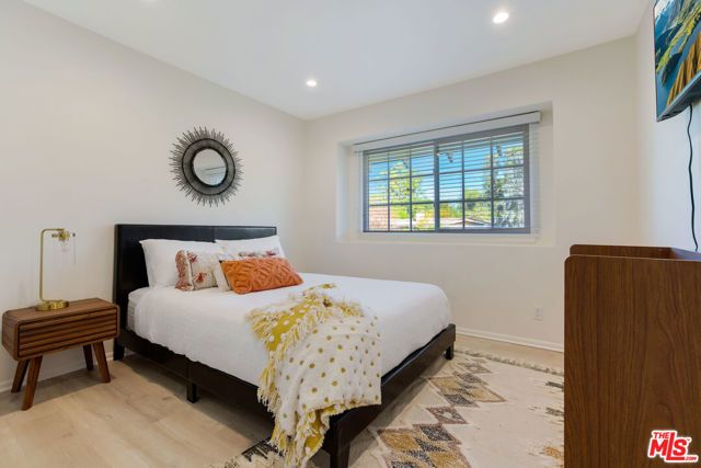 6207 Melba Avenue, Woodland Hills (los Angeles), CA 91367