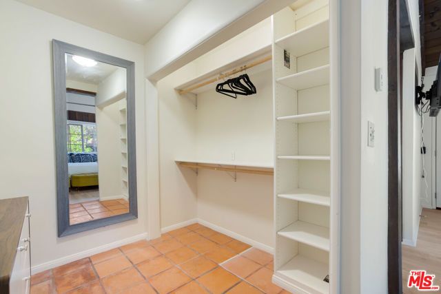 6207 Melba Avenue, Woodland Hills (los Angeles), CA 91367