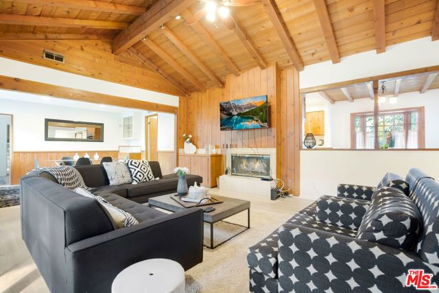 6207 Melba Avenue, Woodland Hills (los Angeles), CA 91367