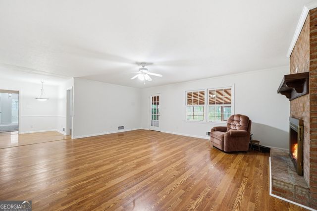 2378 Cambridge Street, Snellville, GA 30078