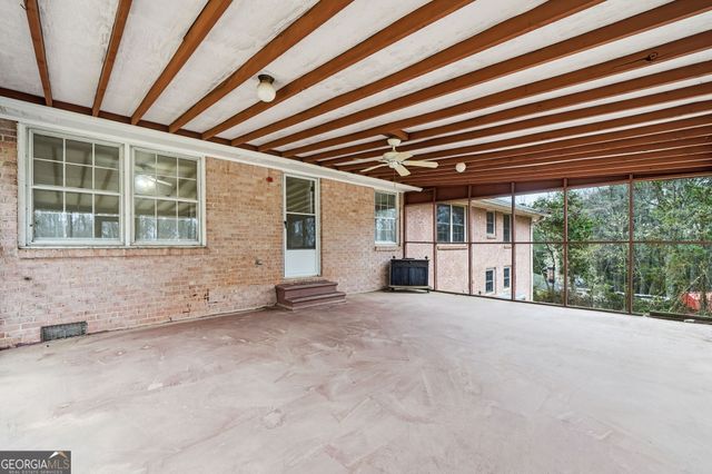 2378 Cambridge Street, Snellville, GA 30078