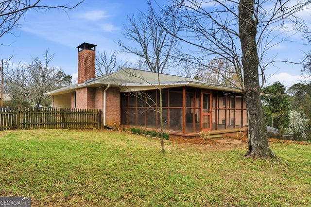 2378 Cambridge Street, Snellville, GA 30078