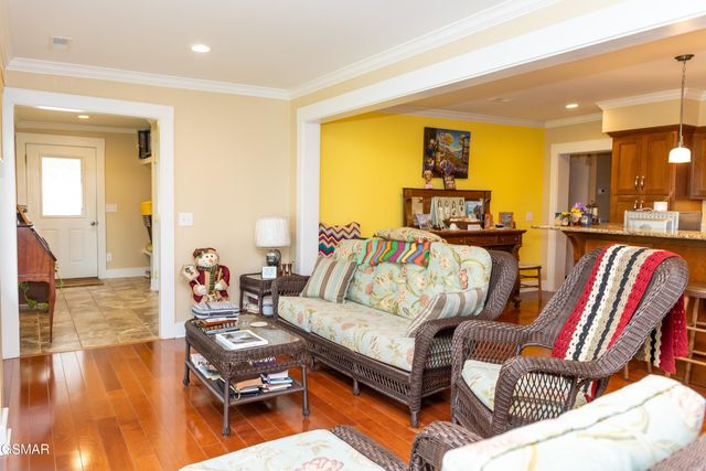 1017 Old Knoxville Highway, Sevierville, TN 37862