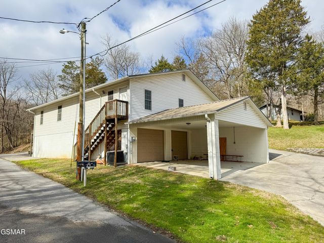 1017 Old Knoxville Highway, Sevierville, TN 37862