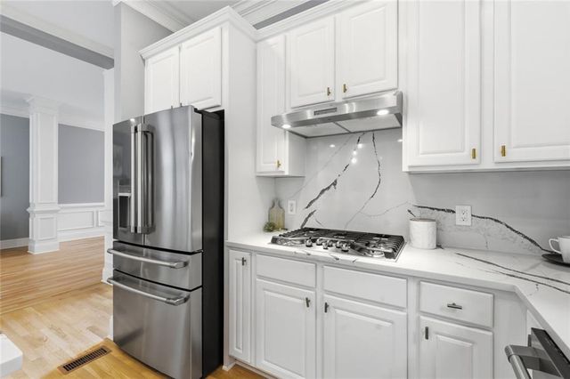2482 Manor Walk, Decatur, GA 30030