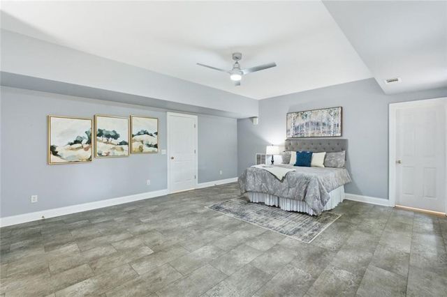2482 Manor Walk, Decatur, GA 30030