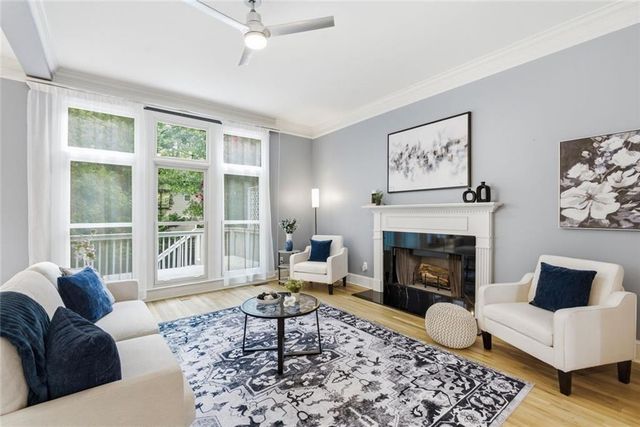 2482 Manor Walk, Decatur, GA 30030