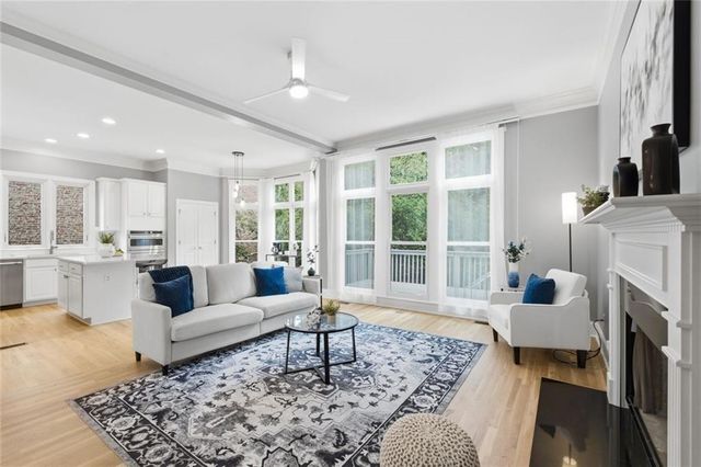 2482 Manor Walk, Decatur, GA 30030