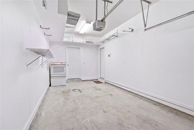 2482 Manor Walk, Decatur, GA 30030