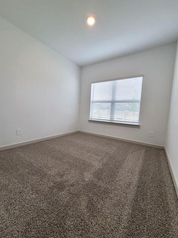 4915 Pine Haven Lane, Fresno, TX 77545
