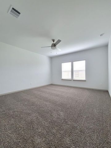 4915 Pine Haven Lane, Fresno, TX 77545