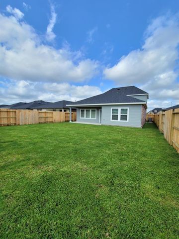 4915 Pine Haven Lane, Fresno, TX 77545