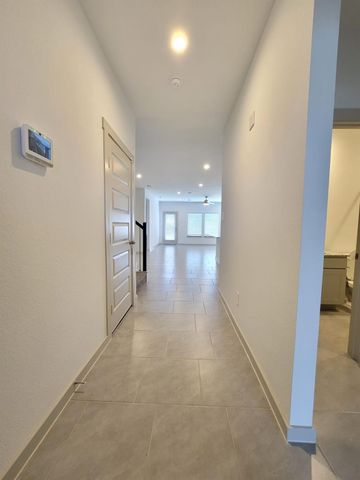 4915 Pine Haven Lane, Fresno, TX 77545