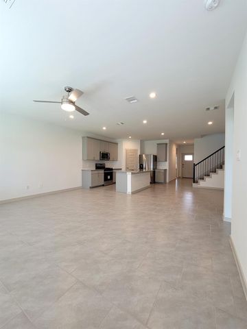 4915 Pine Haven Lane, Fresno, TX 77545