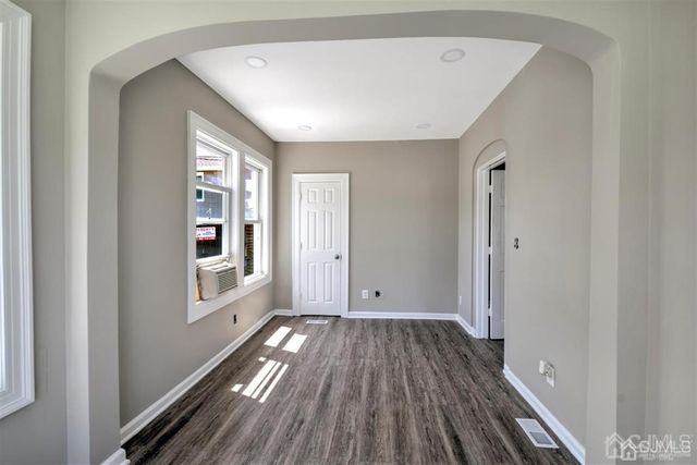 8 Dolan Avenue A, Sayreville, NJ 08859