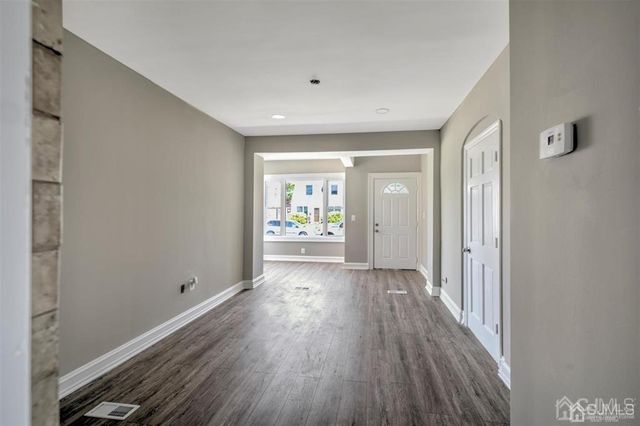 8 Dolan Avenue A, Sayreville, NJ 08859