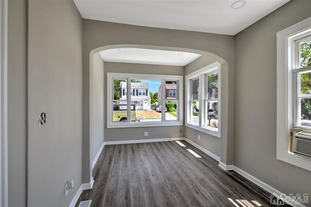 8 Dolan Avenue A, Sayreville, NJ 08859