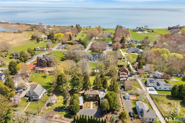 6 Shore Road, Waterford, CT 06385